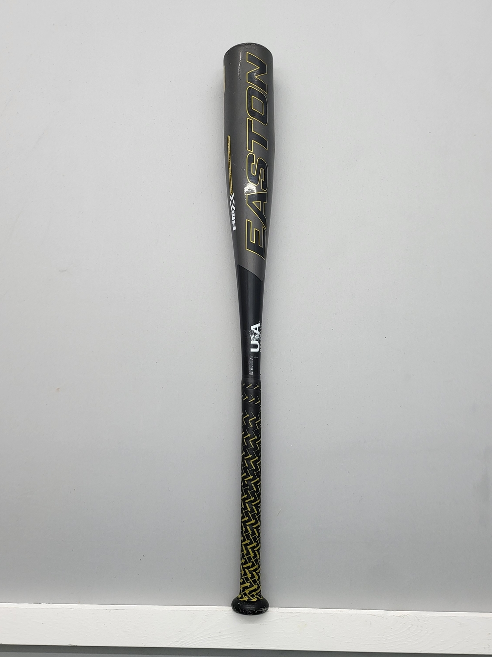 Easton Gray and Black Baseball Bat - Home Art Accent